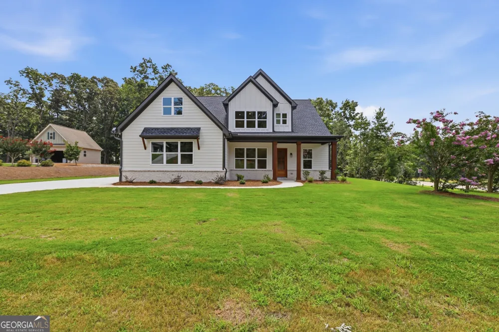 7604 Fern LN Lula, GA 30554