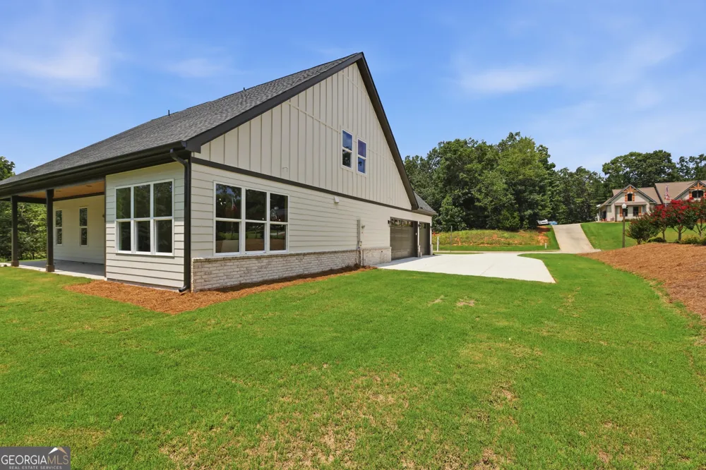 7604 Fern LN Lula, GA 30554