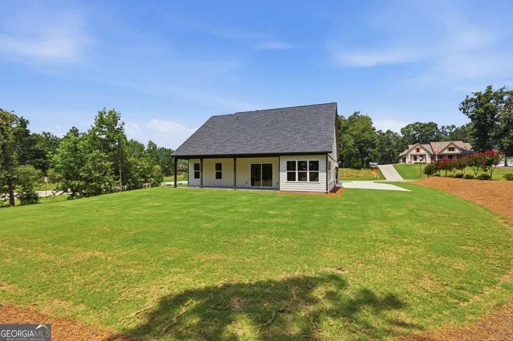 7604 Fern LN Lula, GA 30554