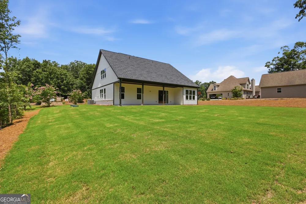 7604 Fern LN Lula, GA 30554