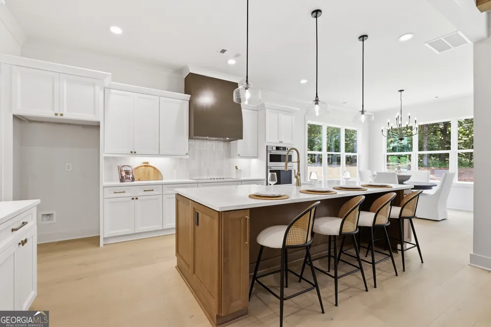 7604 Fern LN Lula, GA 30554