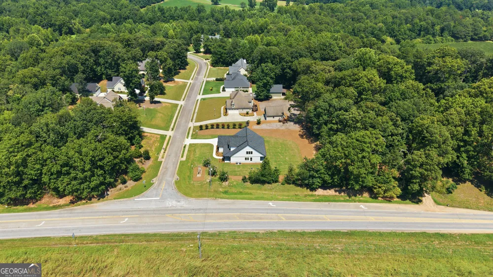 7604 Fern LN Lula, GA 30554