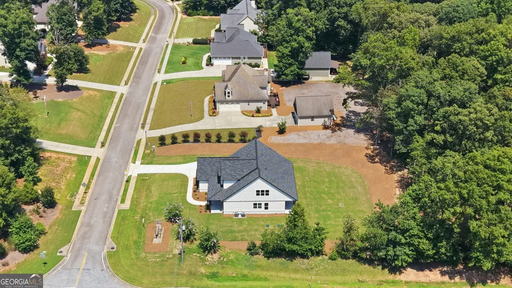 7604 Fern LN Lula, GA 30554
