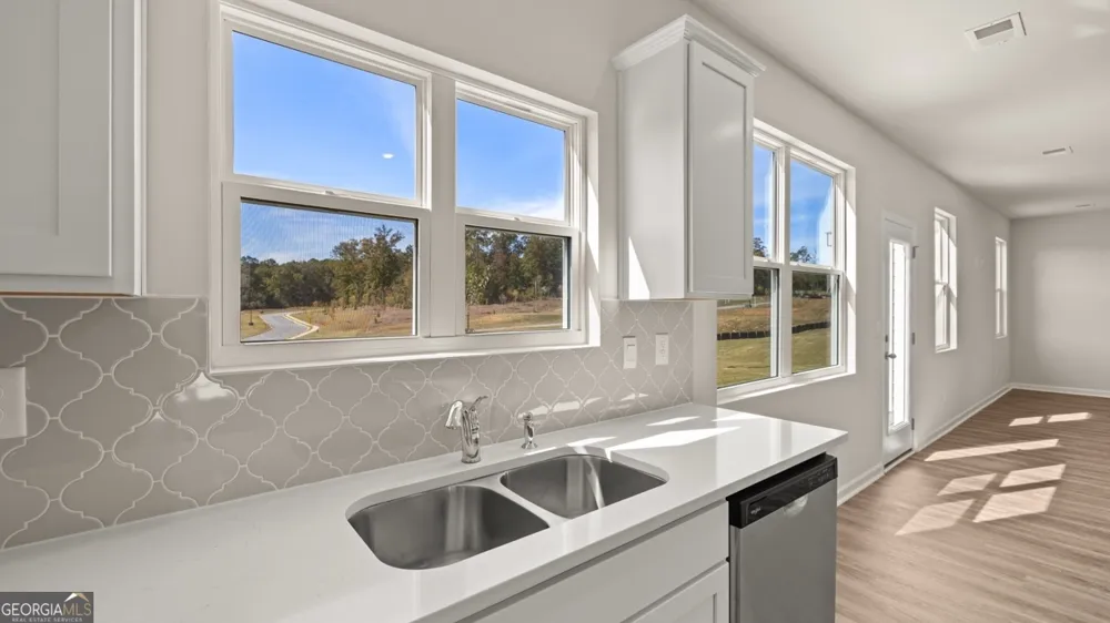 834 Trillium DR Locust Grove, GA 30248