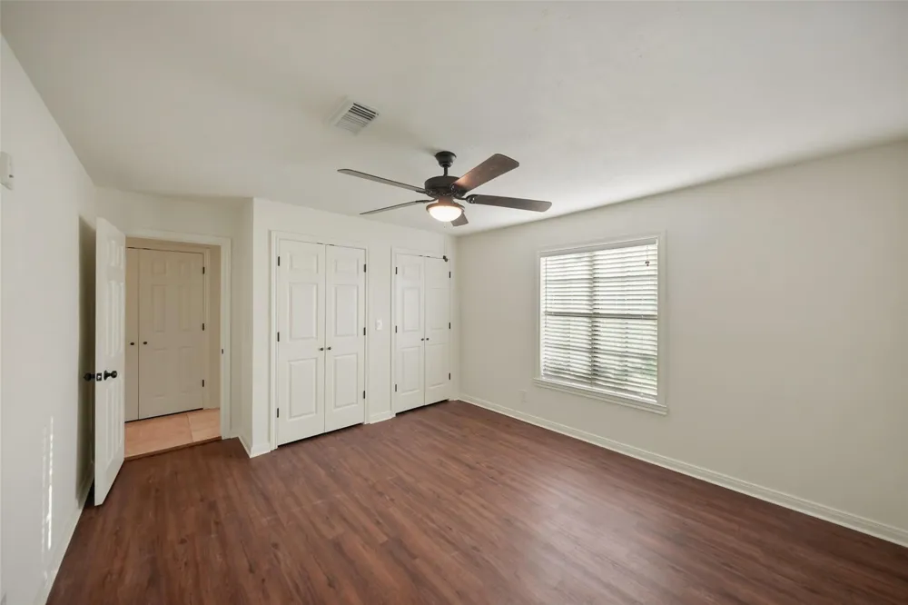 83 County Road 3189c Cleveland, TX 77327