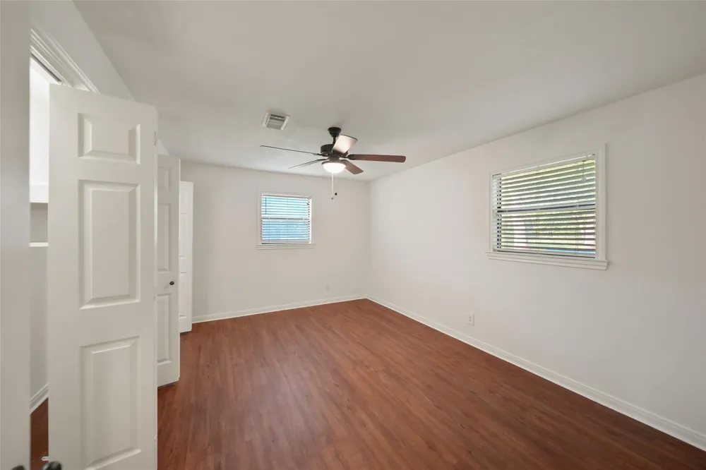 83 County Road 3189c Cleveland, TX 77327