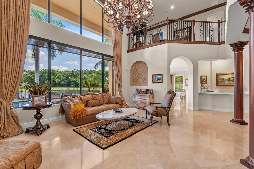 10538 VERSAILLES BOULEVARD Wellington, FL 33449