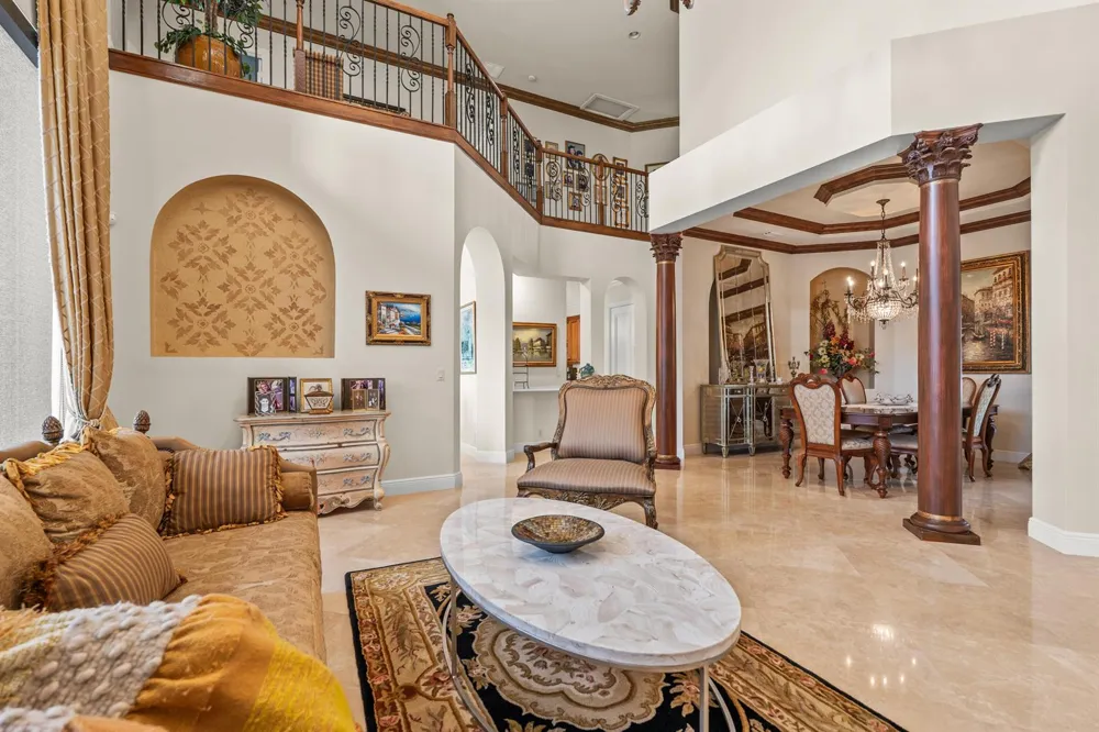 10538 VERSAILLES BOULEVARD Wellington, FL 33449