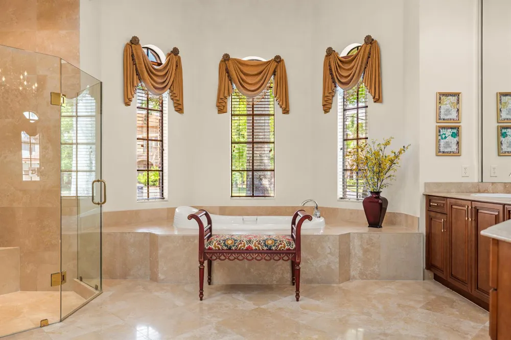 10538 VERSAILLES BOULEVARD Wellington, FL 33449