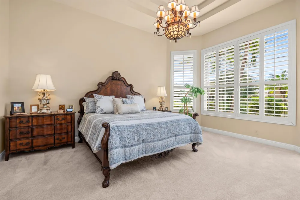 10538 VERSAILLES BOULEVARD Wellington, FL 33449