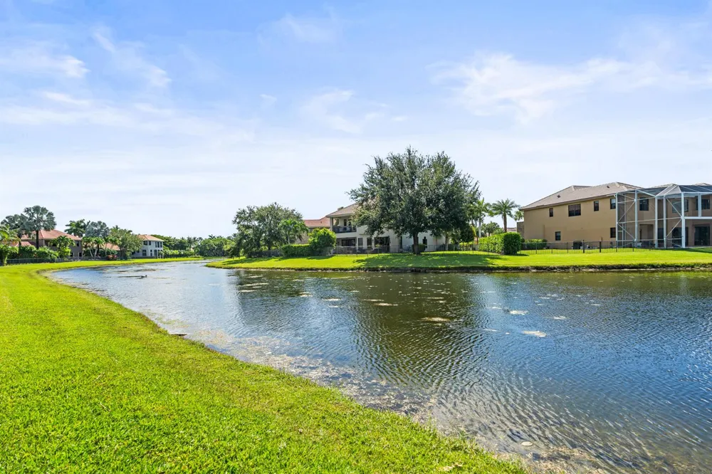 10538 VERSAILLES BOULEVARD Wellington, FL 33449