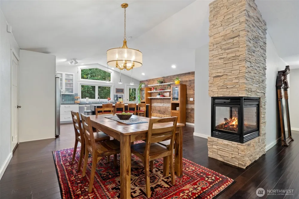21337 Eagle Sky Place Poulsbo, WA 98370