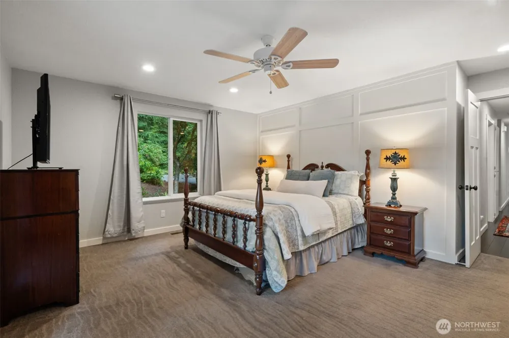21337 Eagle Sky Place Poulsbo, WA 98370