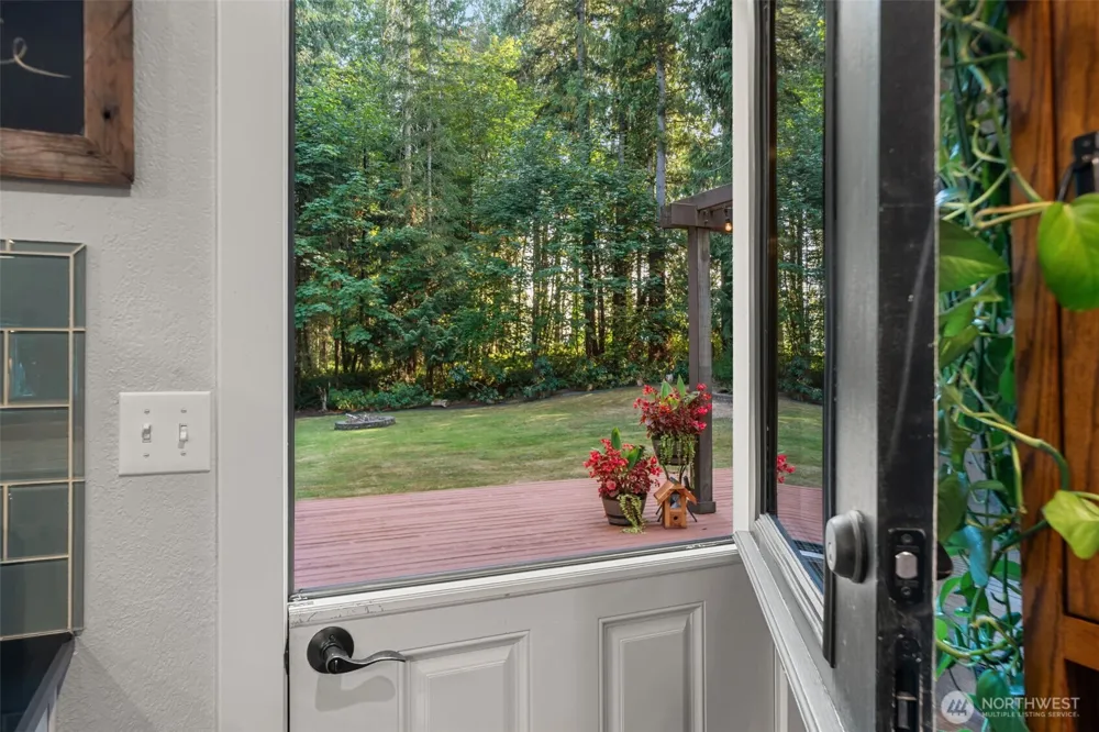 21337 Eagle Sky Place Poulsbo, WA 98370