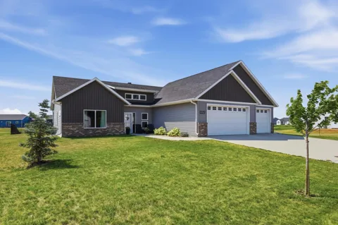 1229 Southview Drive SW