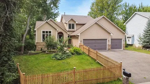 7087 Wellington Lane