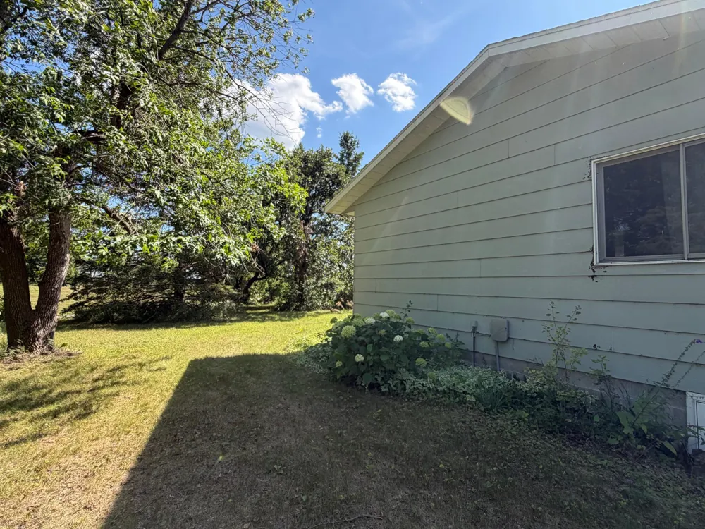 2134 County Road 1 NW Evansville, MN 56326