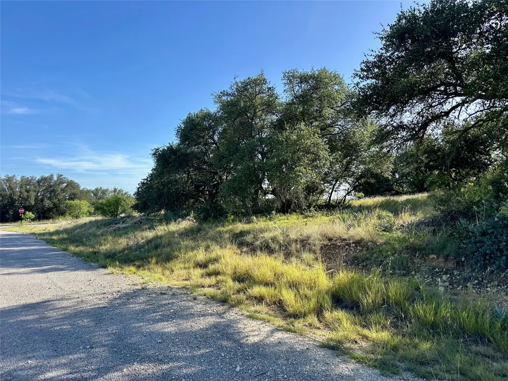 825 Sextant Circle Brownwood, TX 76801