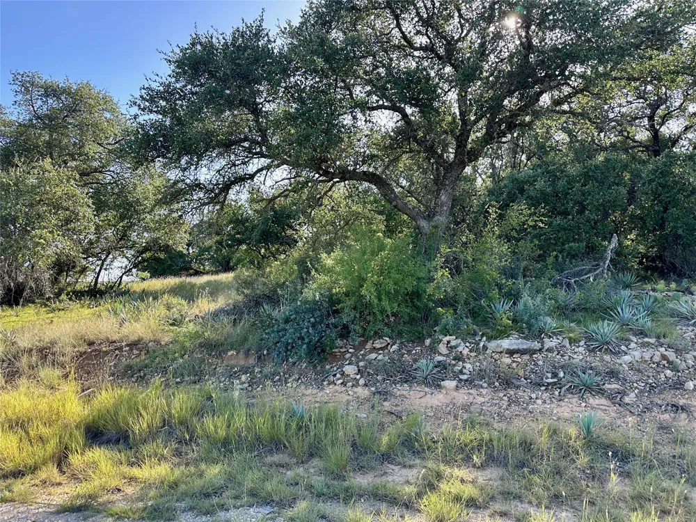 825 Sextant Circle Brownwood, TX 76801