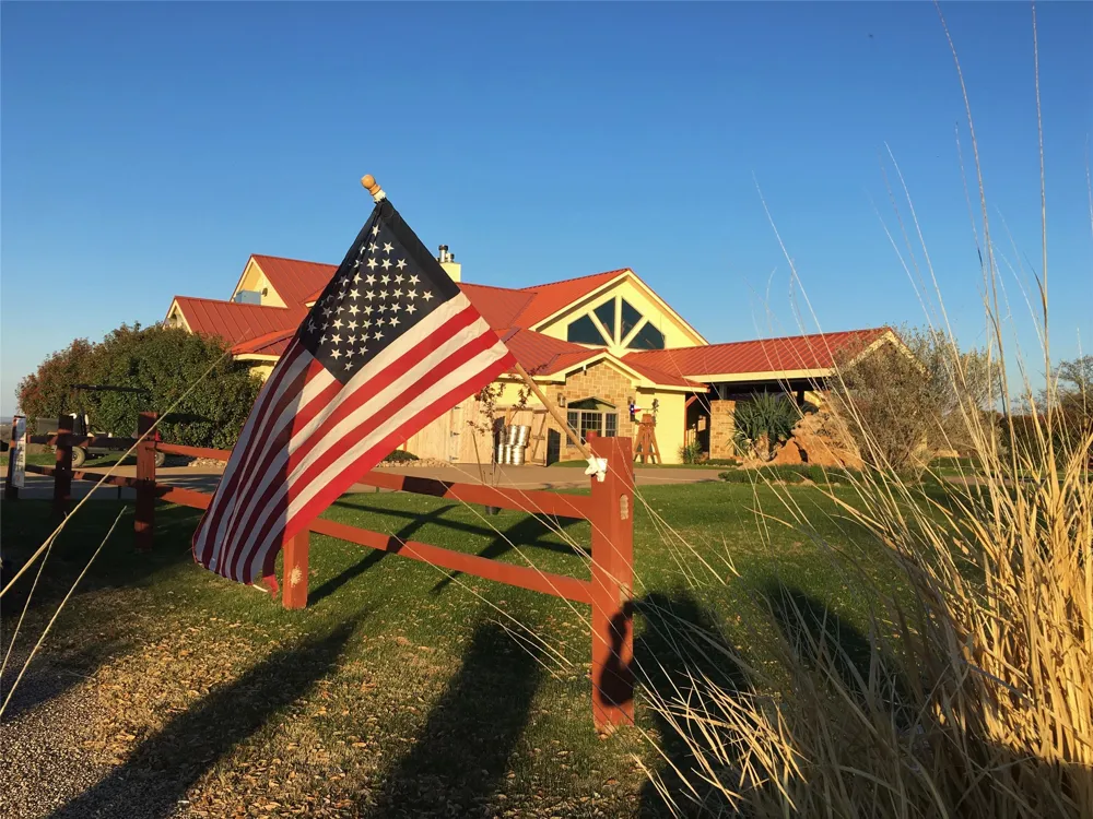 825 Sextant Circle Brownwood, TX 76801