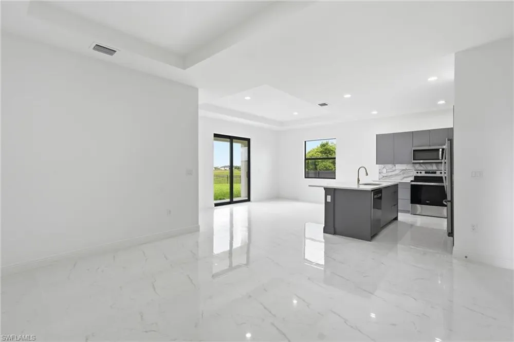 7004 Alfa Court Labelle, FL 33935