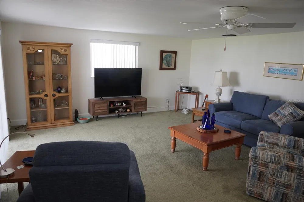 536 FLAMINGO DRIVE Apollo Beach, FL 33572