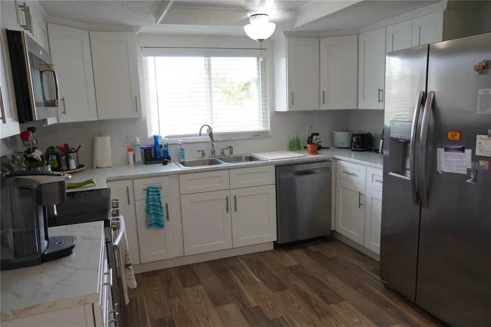 536 FLAMINGO DRIVE Apollo Beach, FL 33572