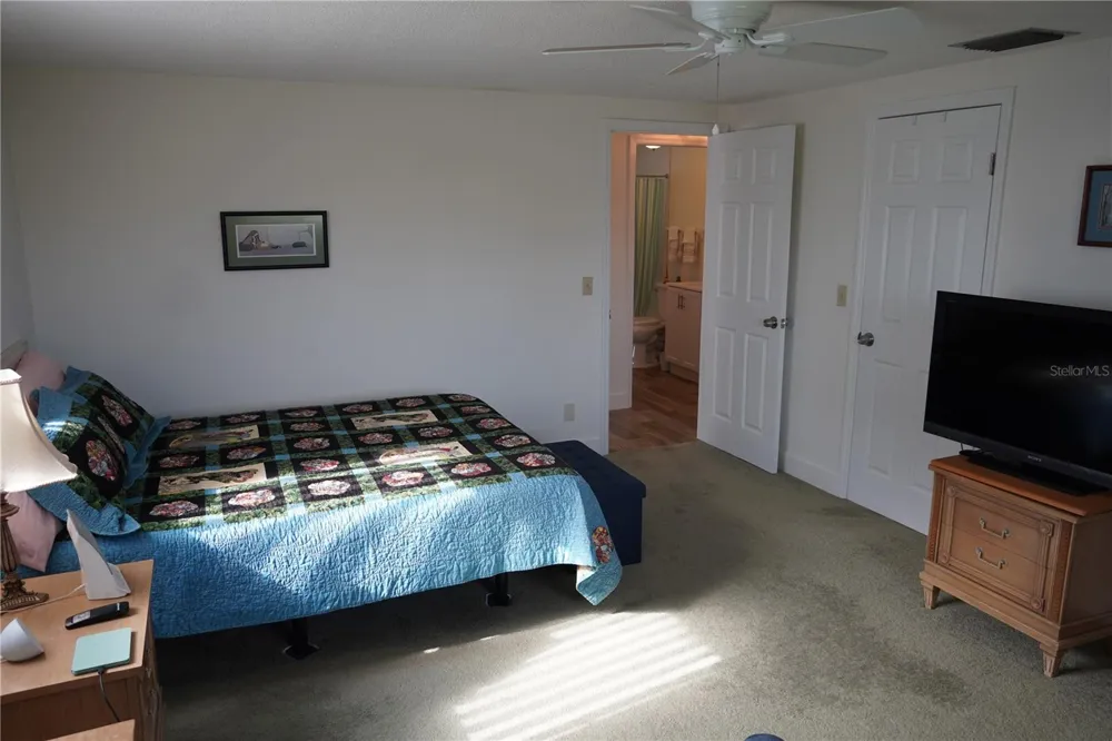 536 FLAMINGO DRIVE Apollo Beach, FL 33572
