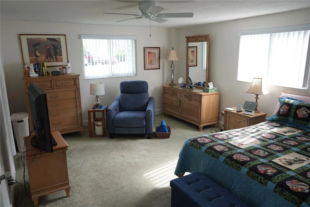 536 FLAMINGO DRIVE Apollo Beach, FL 33572