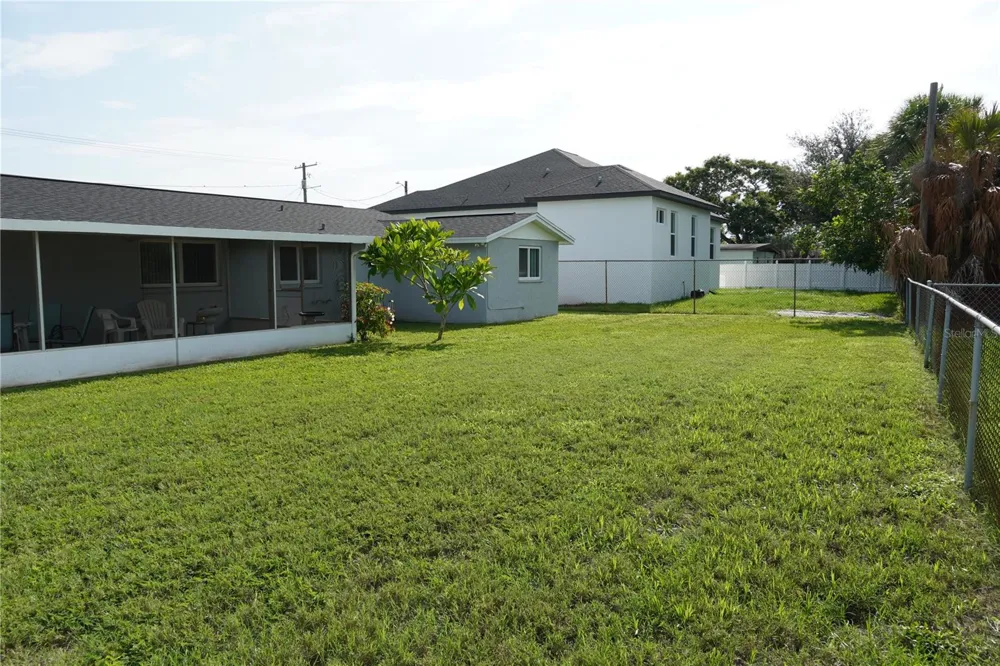 536 FLAMINGO DRIVE Apollo Beach, FL 33572