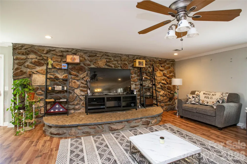 4576 Hwy 213 Highway Winnsboro, SC 29180