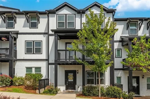 708 Mulberry Walk