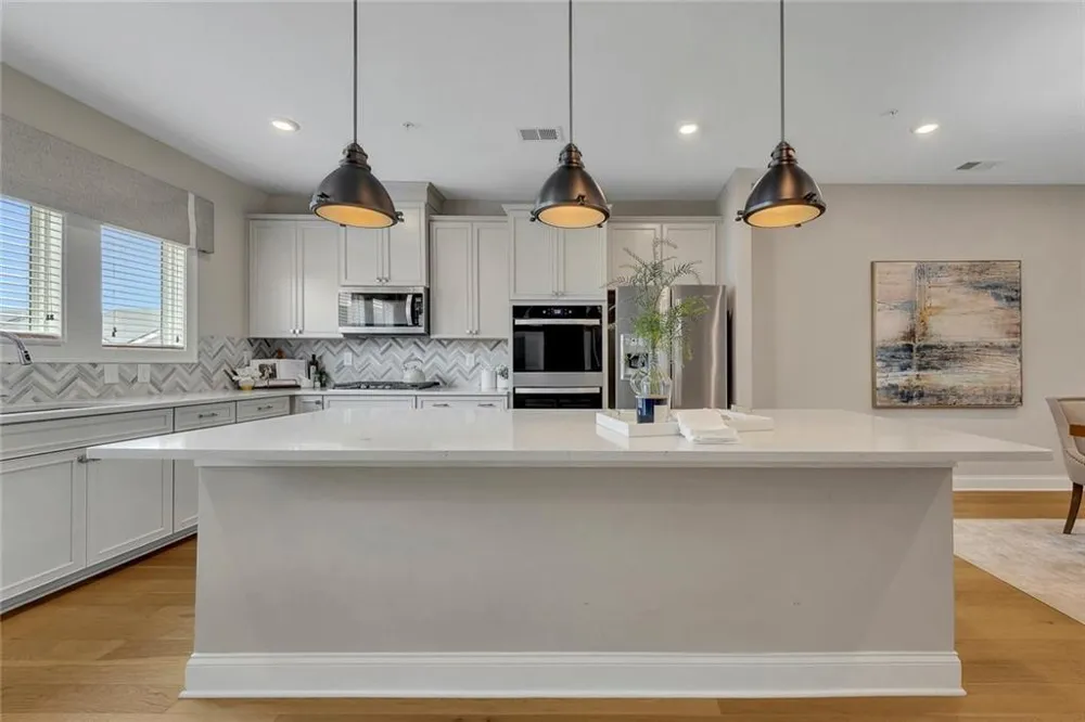 708 Mulberry Walk Woodstock, GA 30188