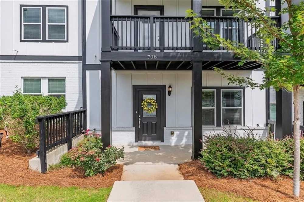 708 Mulberry Walk Woodstock, GA 30188