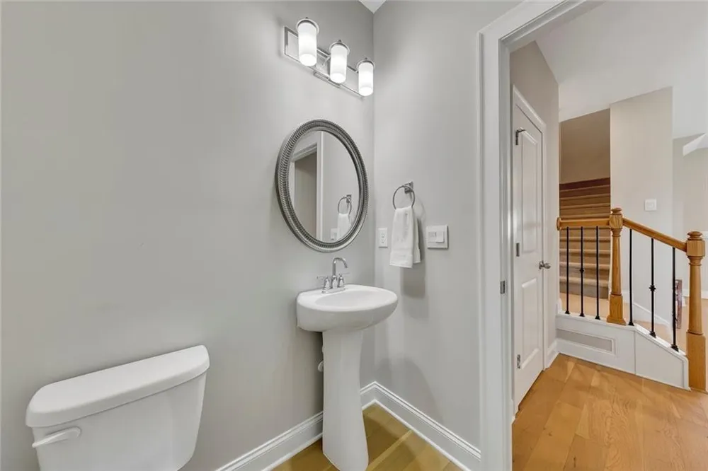 708 Mulberry Walk Woodstock, GA 30188