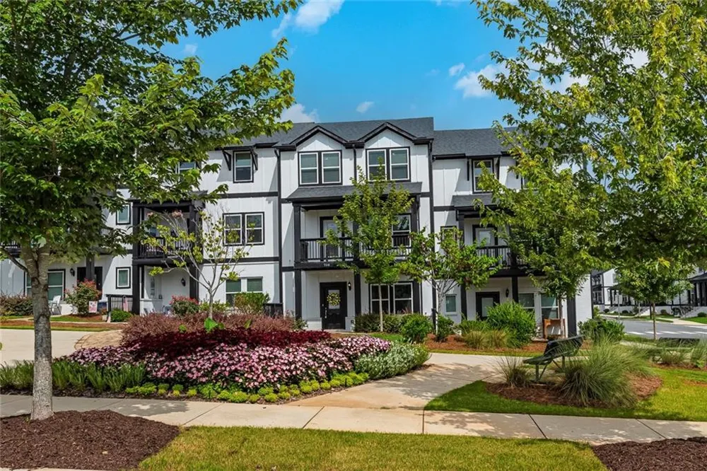 708 Mulberry Walk Woodstock, GA 30188