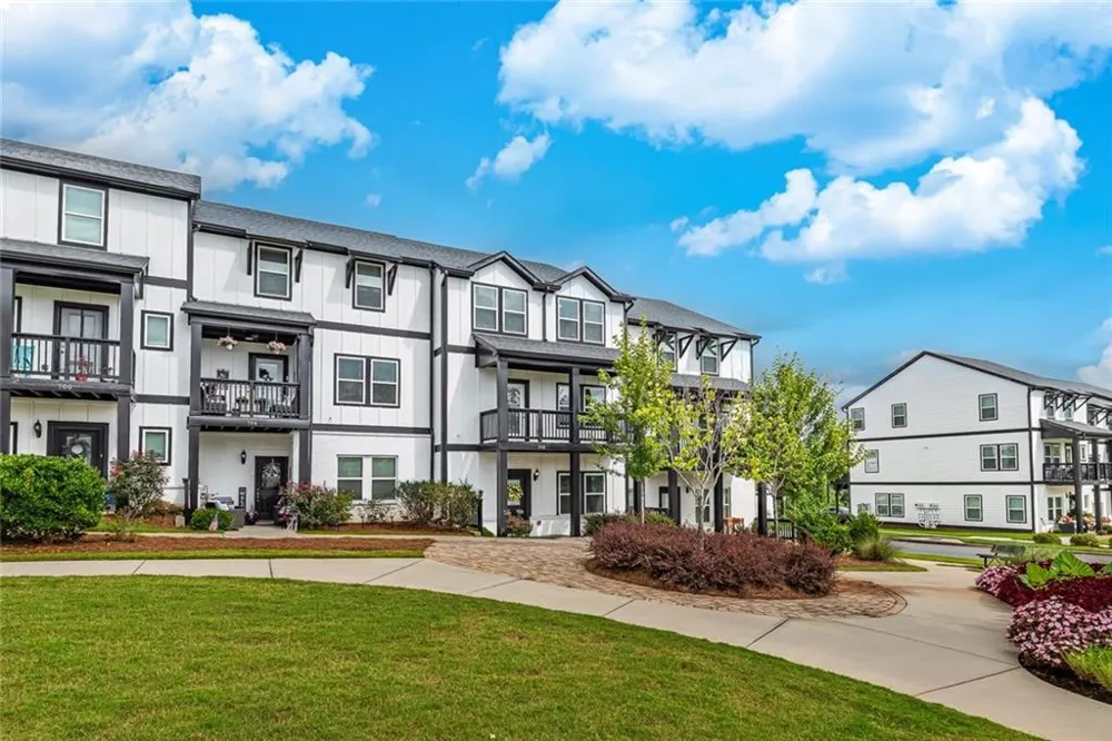 708 Mulberry Walk Woodstock, GA 30188