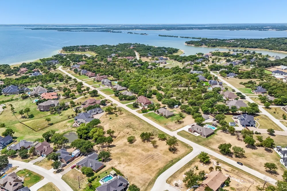602 Stowe Lane Lakewood Village, TX 75068