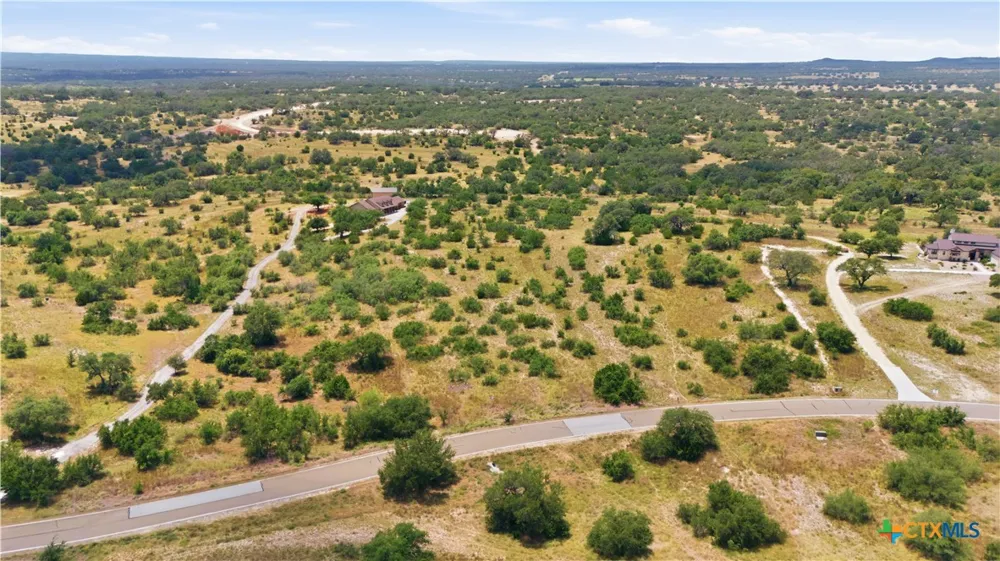 963 Summit Ridge Trail Johnson City, TX 78636