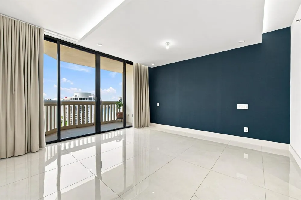 2000 Island Boulevard #2905 Aventura, FL 33160