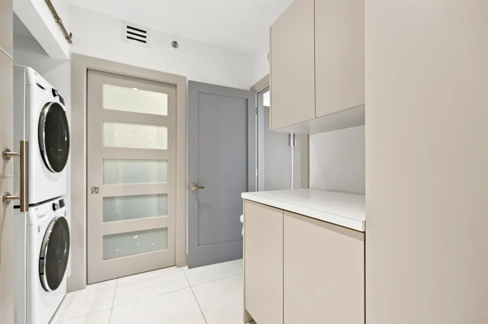 2000 Island Boulevard #2905 Aventura, FL 33160