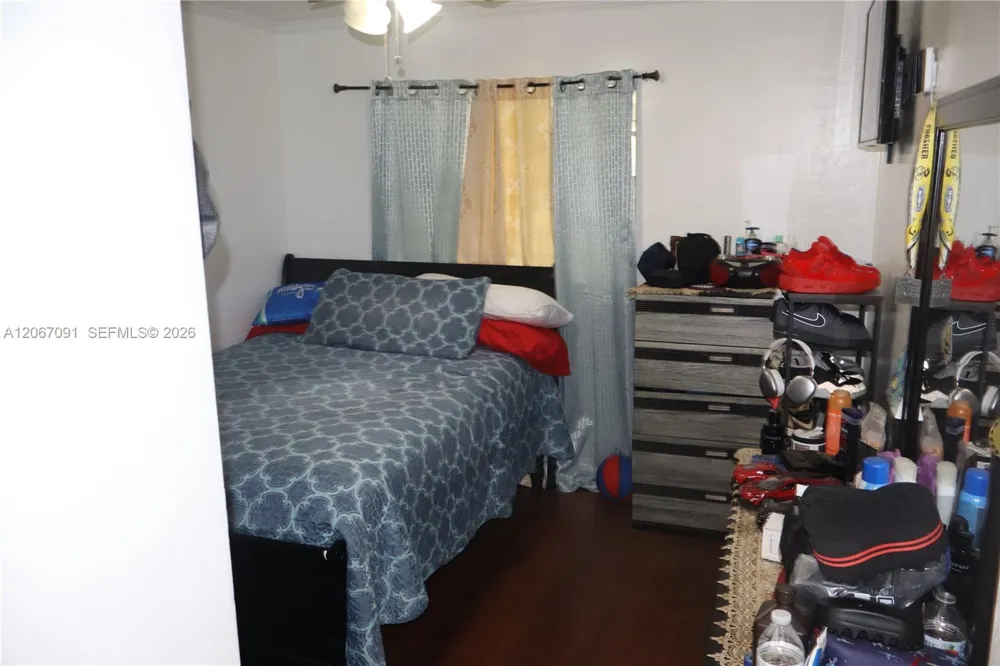 6327 NW 19th Ct Margate, FL 33063