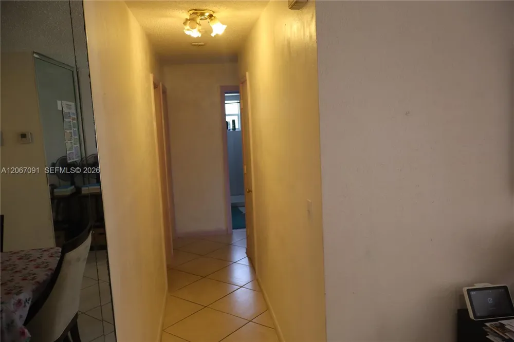 6327 NW 19th Ct Margate, FL 33063