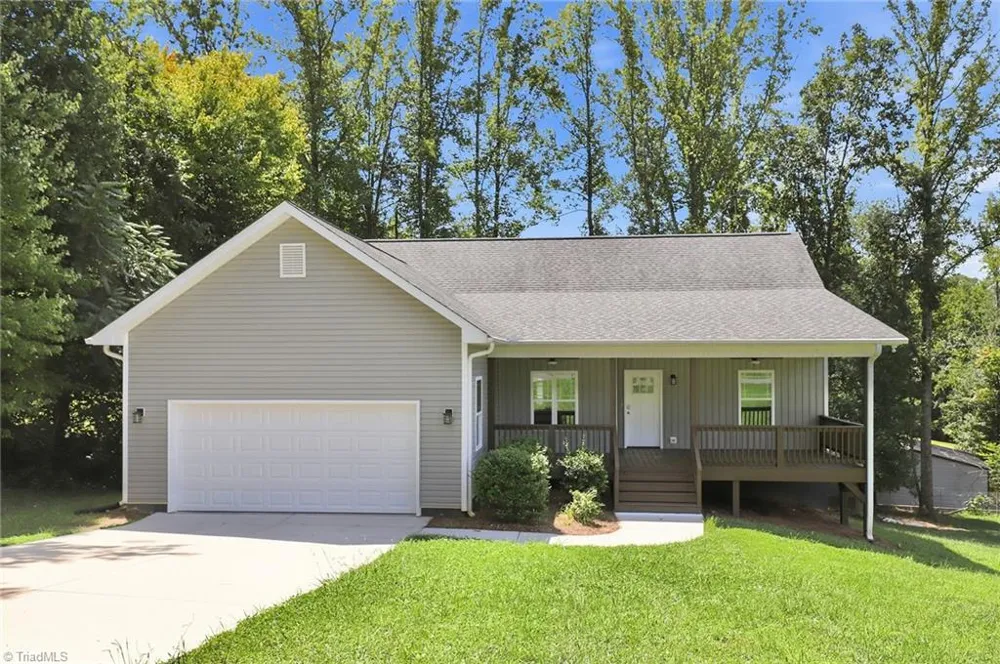 2513 Mill Brook Trail Kernersville, NC 27284