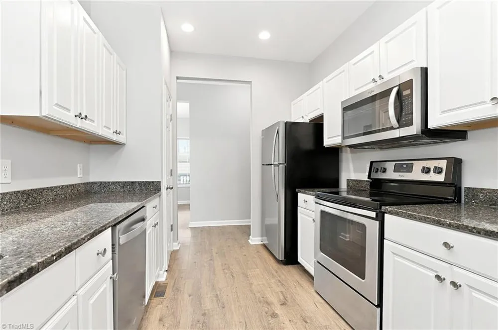 2513 Mill Brook Trail Kernersville, NC 27284