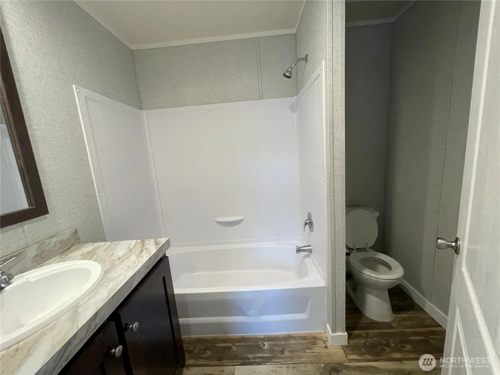 2700 Fruitvale Boulevard #64 Yakima, WA 98902