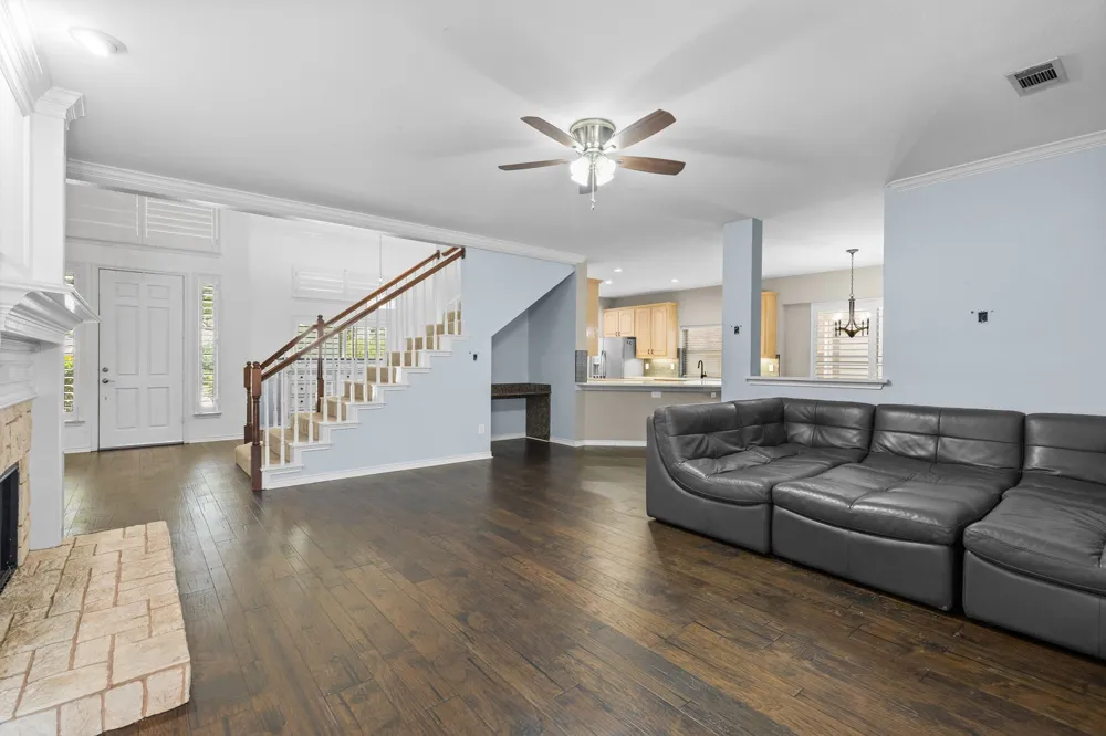 329 Bricknell Drive Coppell, TX 75019