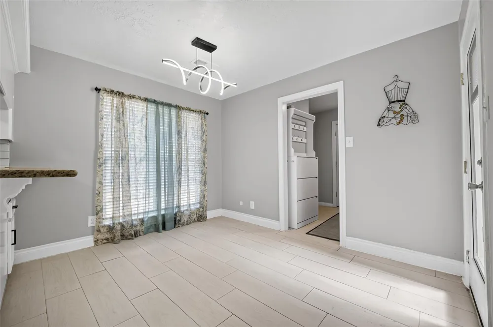 2227 Pine River Drive Houston, TX 77339