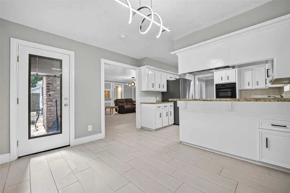 2227 Pine River Drive Houston, TX 77339