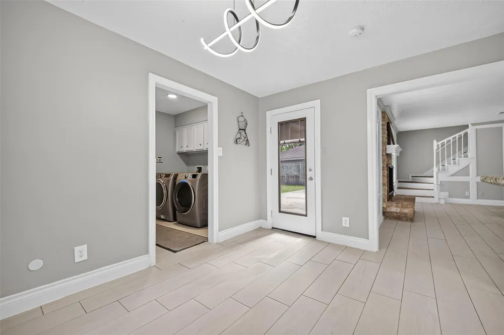 2227 Pine River Drive Houston, TX 77339